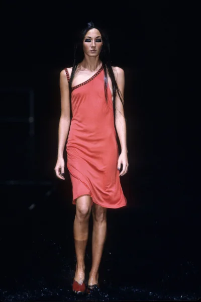 Look 48